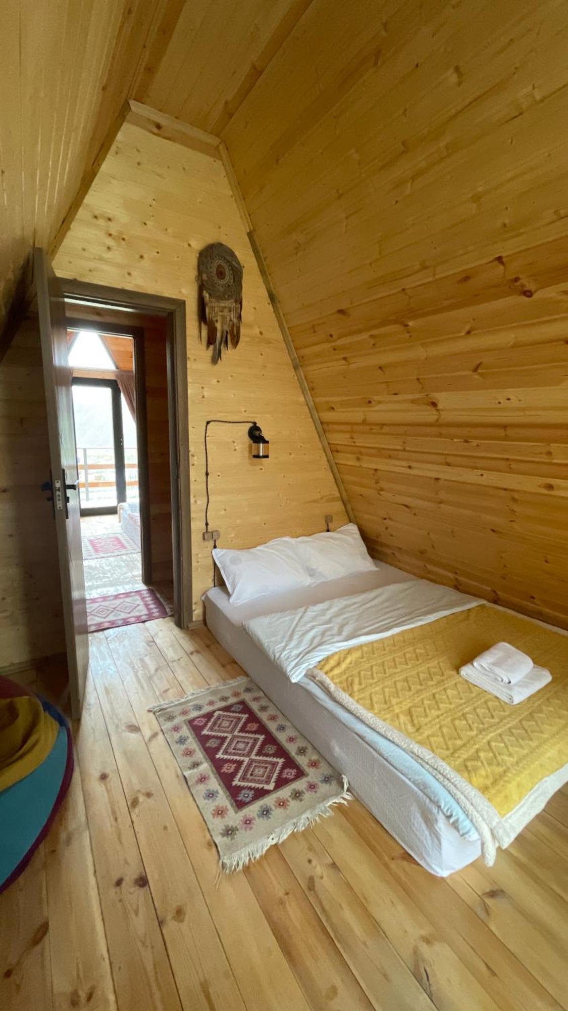 Aura Cottages Stepancminda Zewnętrze zdjęcie